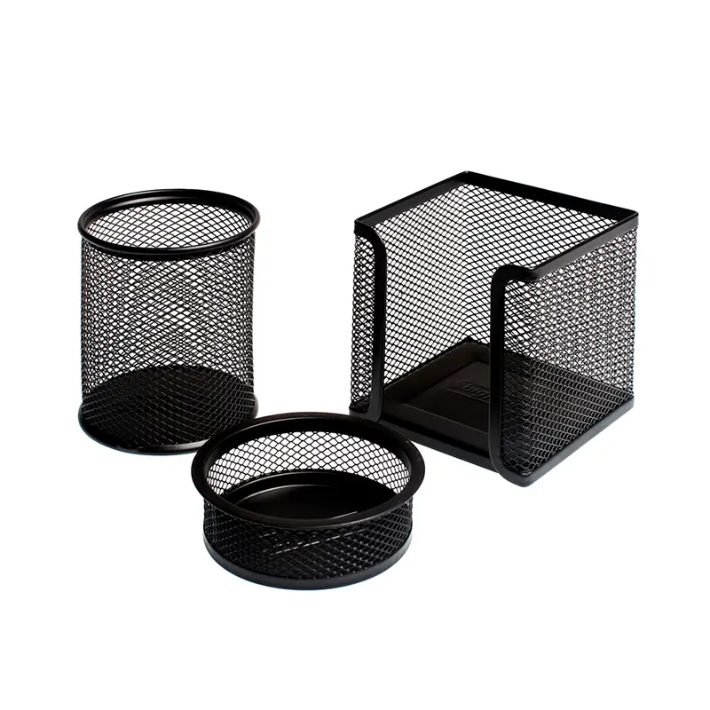 Bigpoint BP403-95 Metal Perfore 3 Lü Masa Seti Siyah